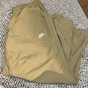 Men’s Nike pants